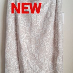 Calvin Klein Lace pencil skirt size 6